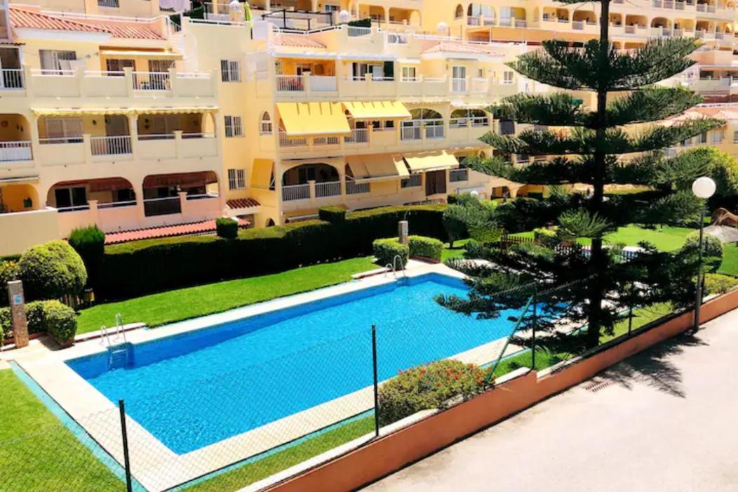 Apartmán Piso En Zona Tranquila De - Torrequebrada Golf Benalmádena Exteriér fotografie
